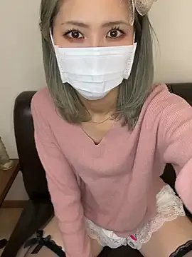 yumi0025 on StripChat