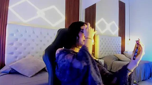 Freechat ZamabyCrucie on StripChat