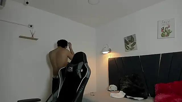 Freechat zeusapollofuck on StripChat