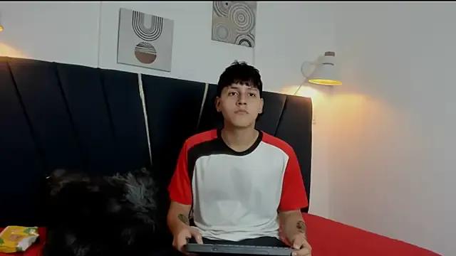 Freechat zeusapollofuck on StripChat