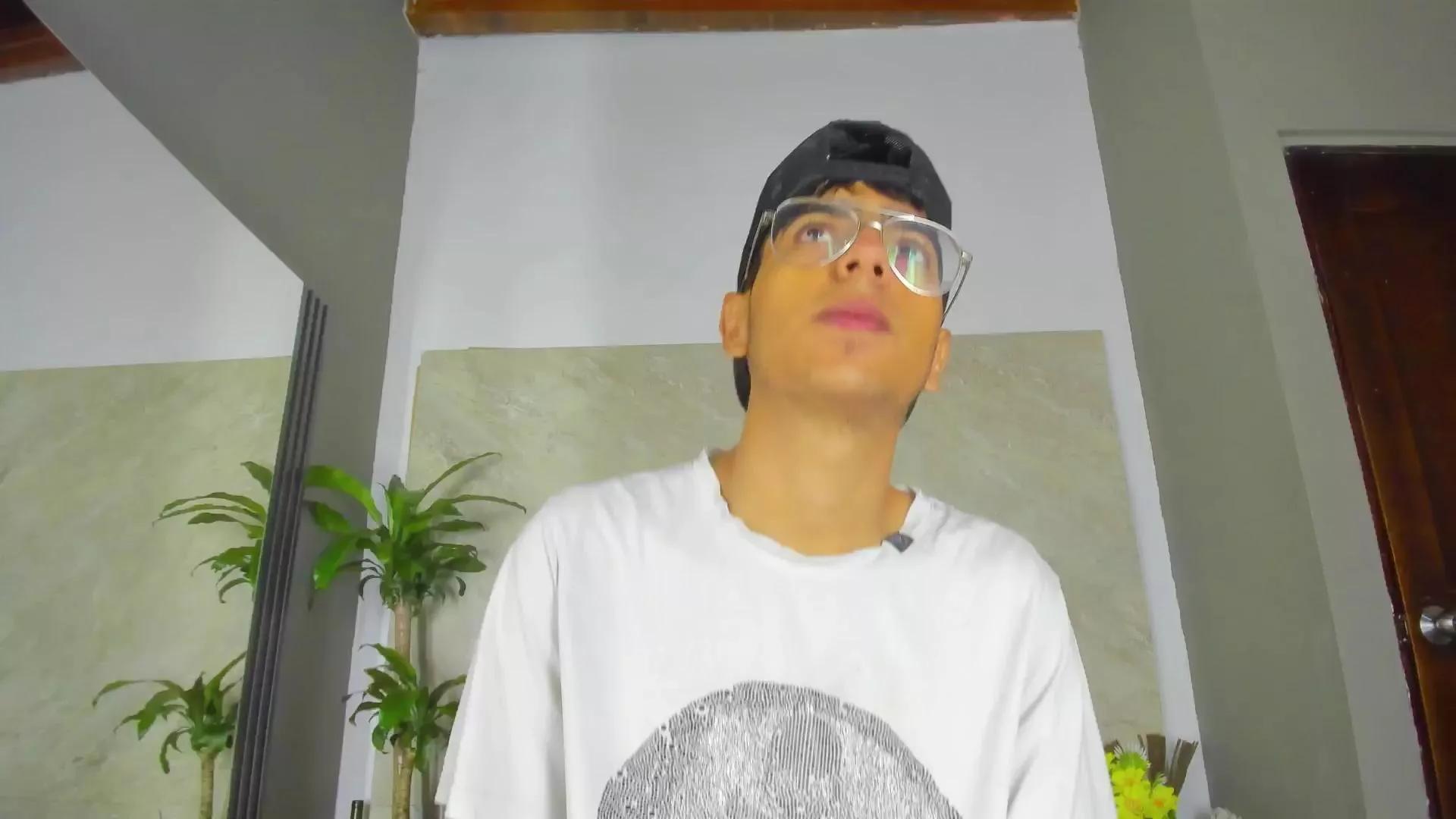 abbychad from Cam4