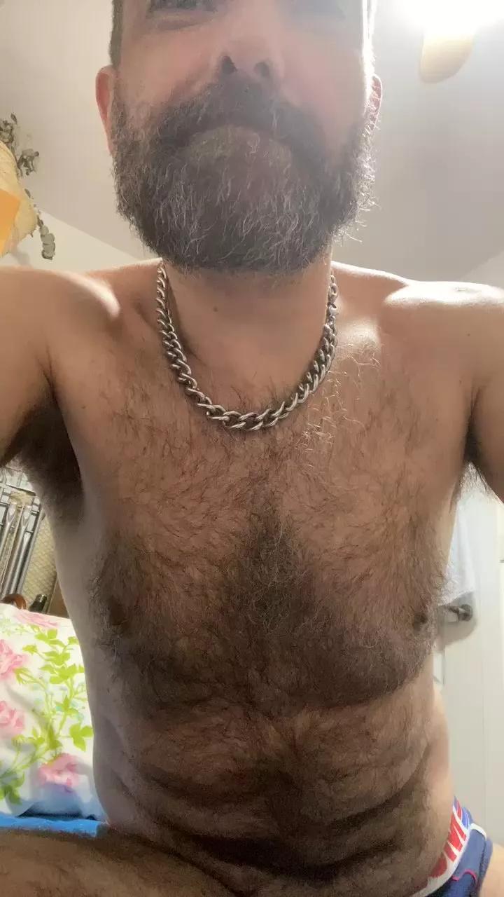 daddybearmadri5 from Cam4