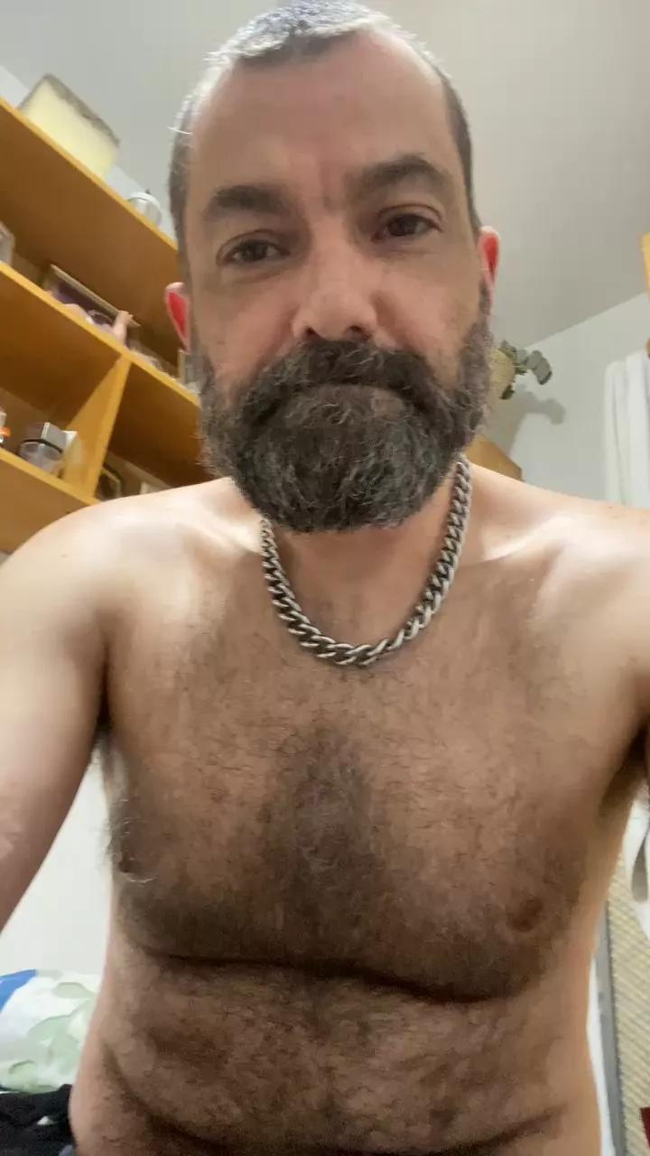 daddybearmadri5 from Cam4
