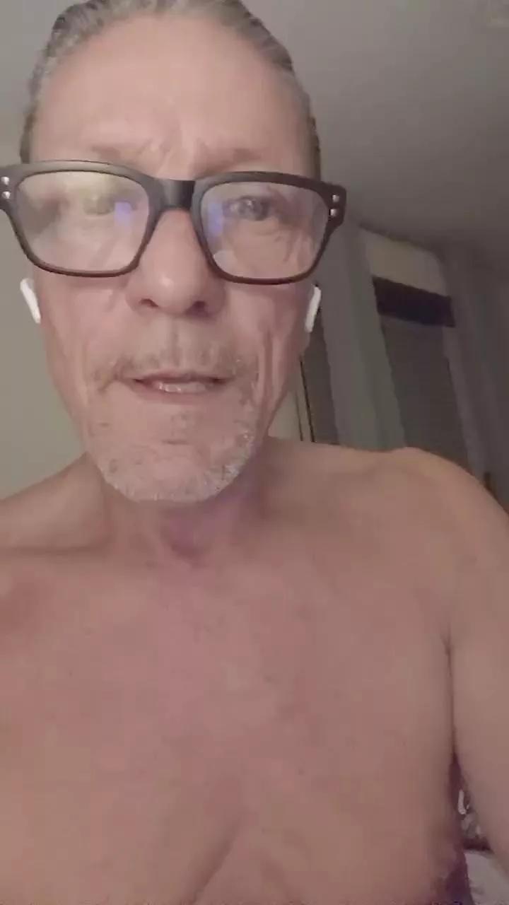 Deddyitalia from Cam4