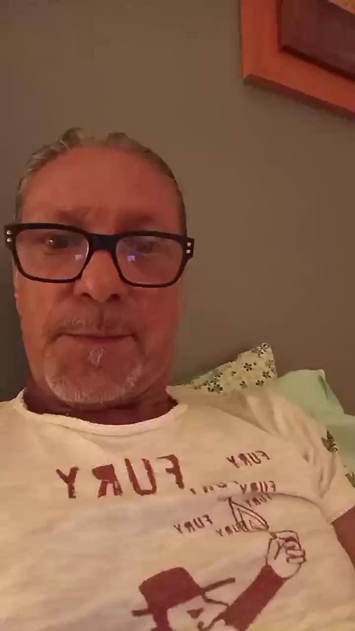 Deddyitalia from Cam4