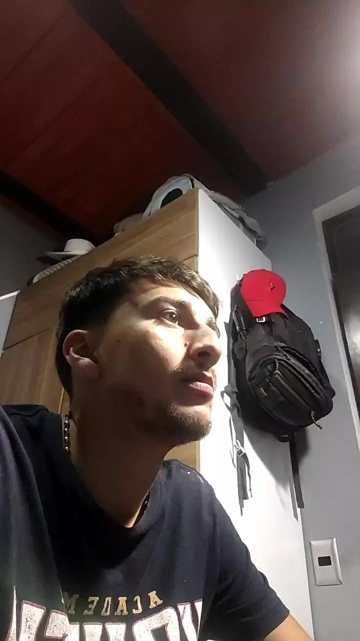 Esteban19PG from Cam4