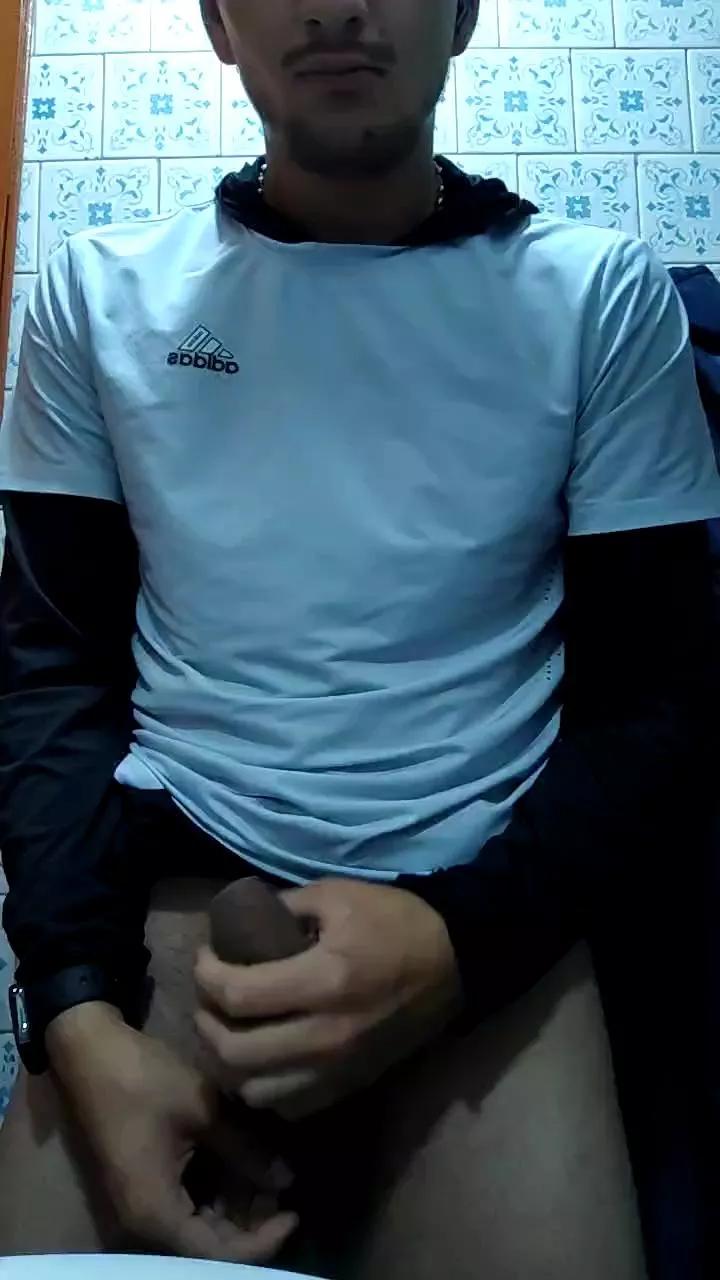 Esteban19PG from Cam4