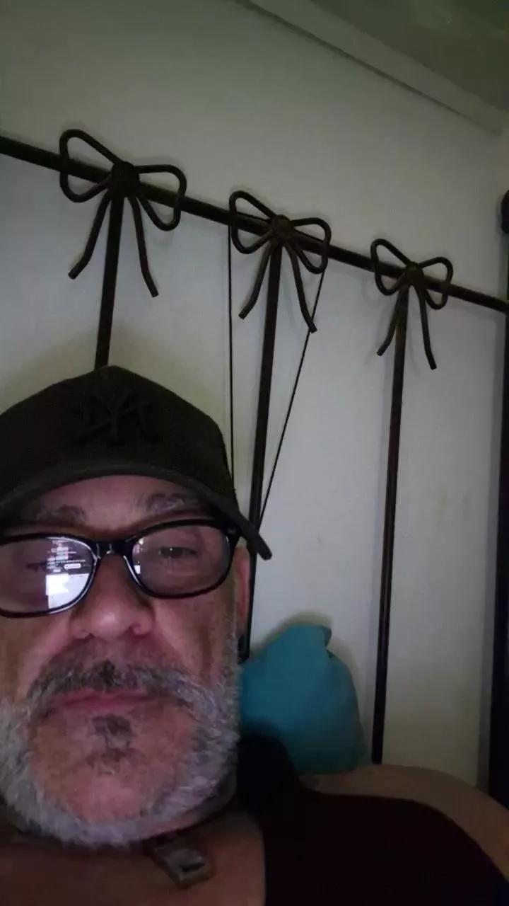 Isisytomy from Cam4