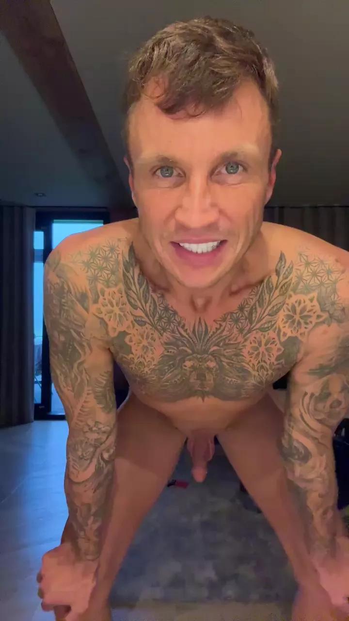 Kippikhot from Cam4