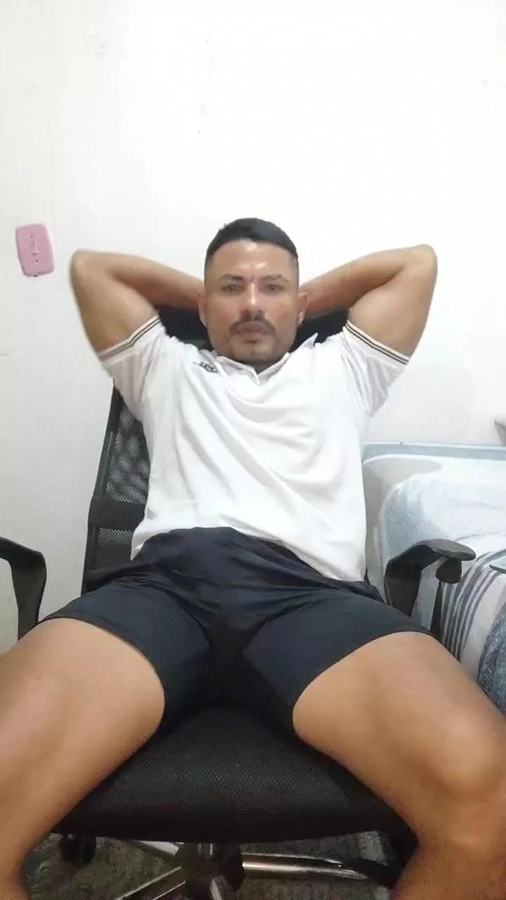 kllayton from Cam4