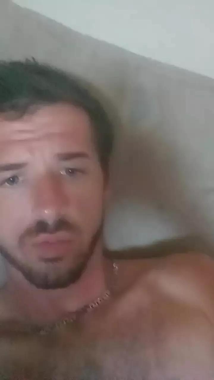 Littleguy25 from Cam4