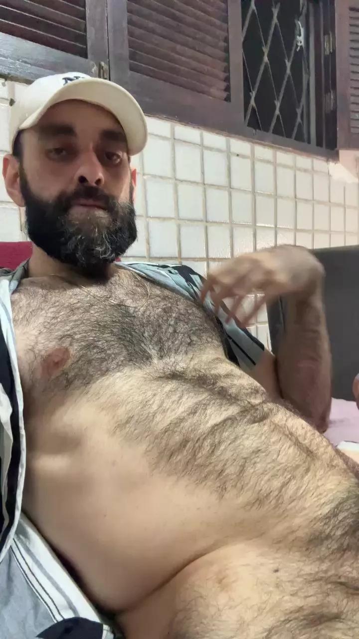 O32334807 from Cam4