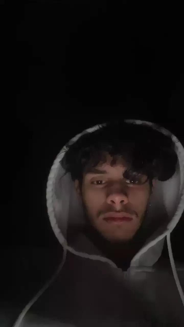 Ronnyyt from Cam4