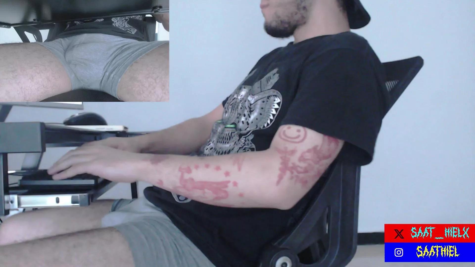 Saathiel from Cam4