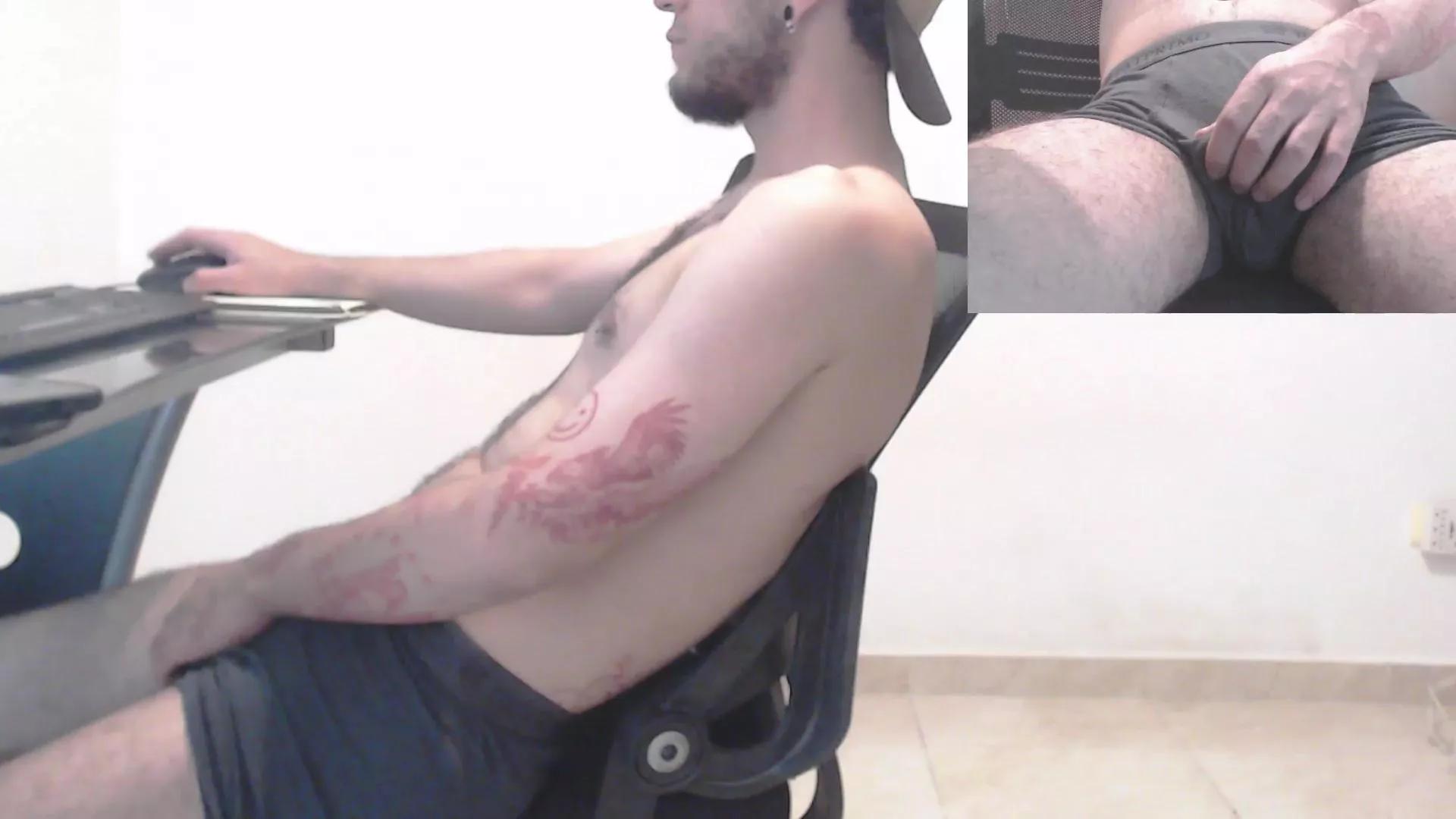 Saathiel from Cam4