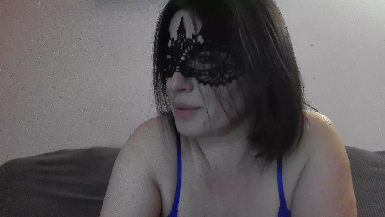 SessoinMaschera from Cam4