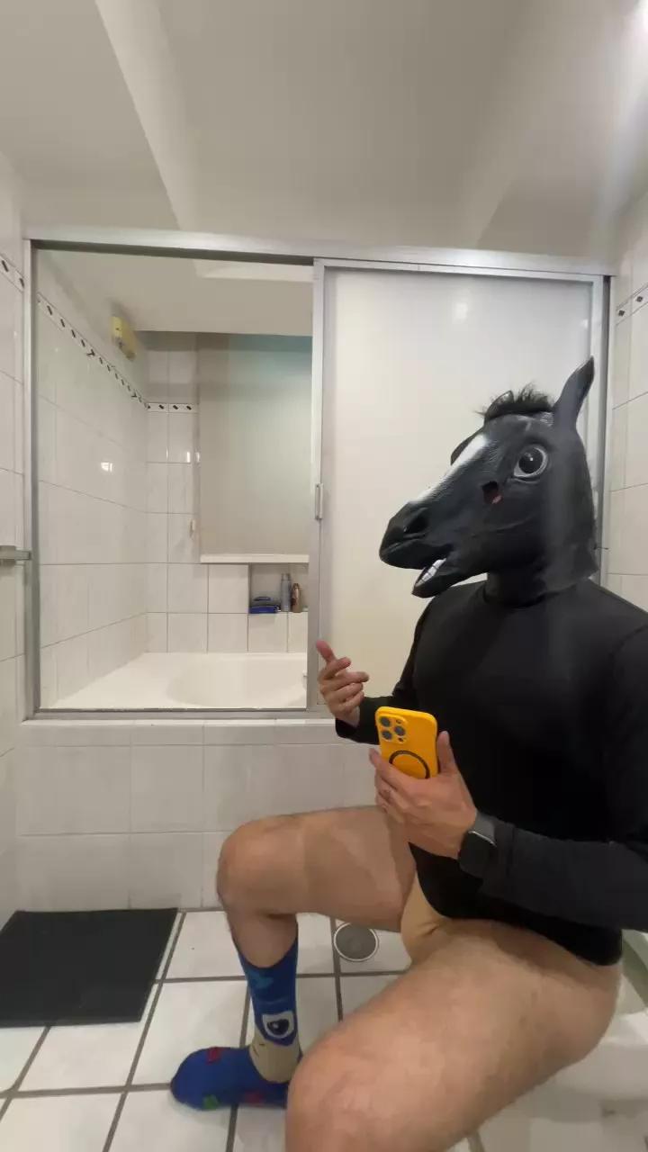 TheHorsexxx from Cam4