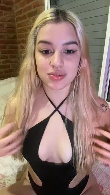 Tiffanyarg from Cam4