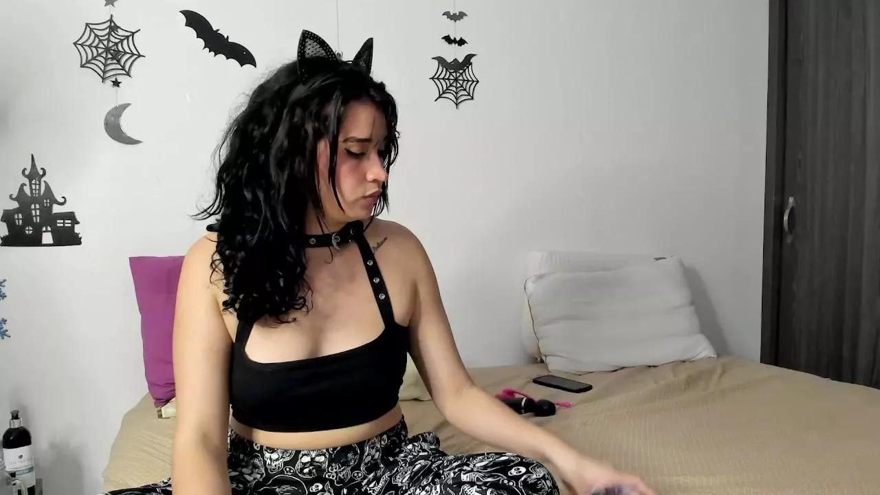 Vivi_Jacko from Cam4
