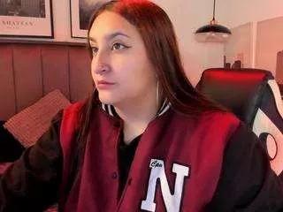 alaia-cute from CamSoda