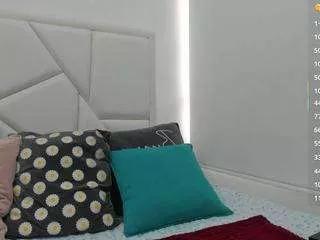 mishellxy from CamSoda is Freechat
