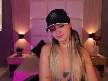 bella1207 from Chaturbate