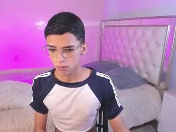 billy_jamees from Chaturbate