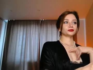 eve_nevertamed from Chaturbate