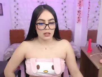hannadaves_ from Chaturbate