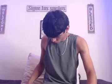harrythomson1 from Chaturbate