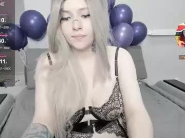 Polly_wow from Chaturbate