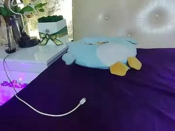 vixvixenn from Chaturbate