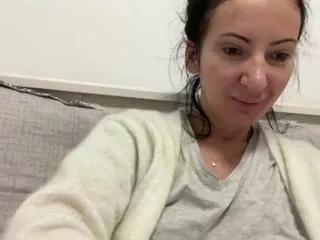 allaya_lee from Flirt4Free