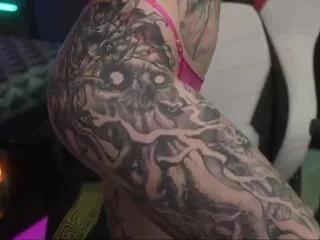 chlloe_west from Flirt4Free