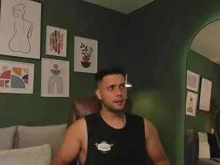 kirk_tyler from Flirt4Free