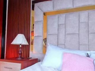 linna_valencia from Flirt4Free
