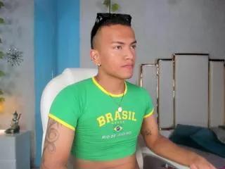 rafael_leonn from Flirt4Free