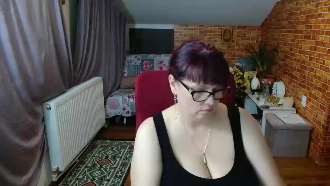 hellen37 from Streamray