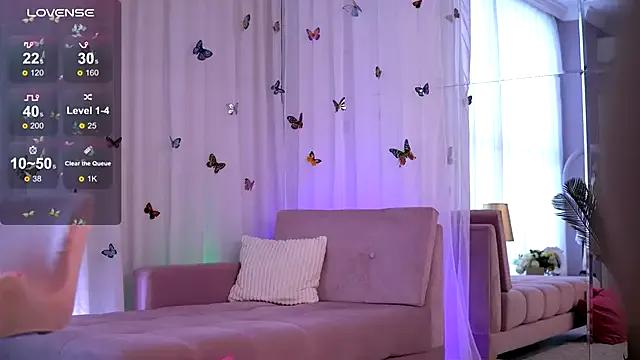 AnaRhodes from StripChat is Freechat