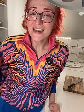 AnnaHaunter18 from StripChat