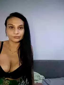 Ella_sweety from StripChat