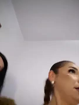Ella_sweety from StripChat