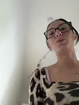 Emiliamaus from StripChat is Freechat