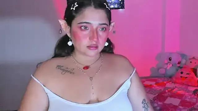 Emilyy_Colliins from StripChat is Freechat