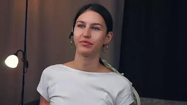 EugenieLites from StripChat