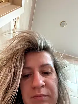 EvvaMur from StripChat