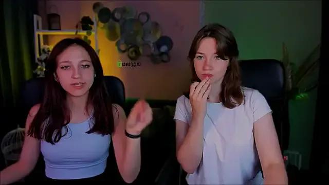 Helli_belli from StripChat