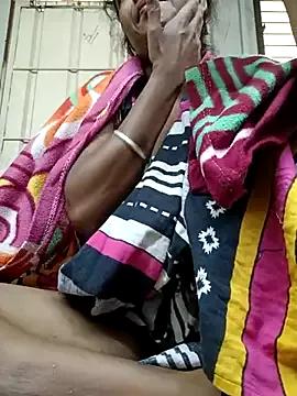 Hotty-rumi3 from StripChat is Freechat