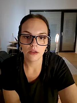 JUJUICY- from StripChat is Freechat
