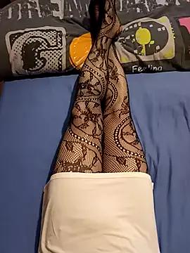 JulietteMaitresse from StripChat is Freechat